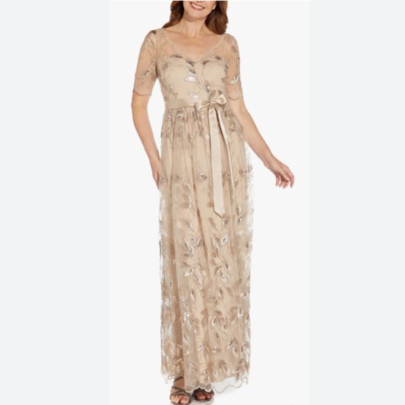 ADRIANNA PAPELL Embroidered Beaded Long Dress Gown Size 4 - Champagne Gold NWT - Picture 1 of 4